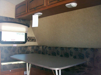 Denver RV Rental 16V Seating
